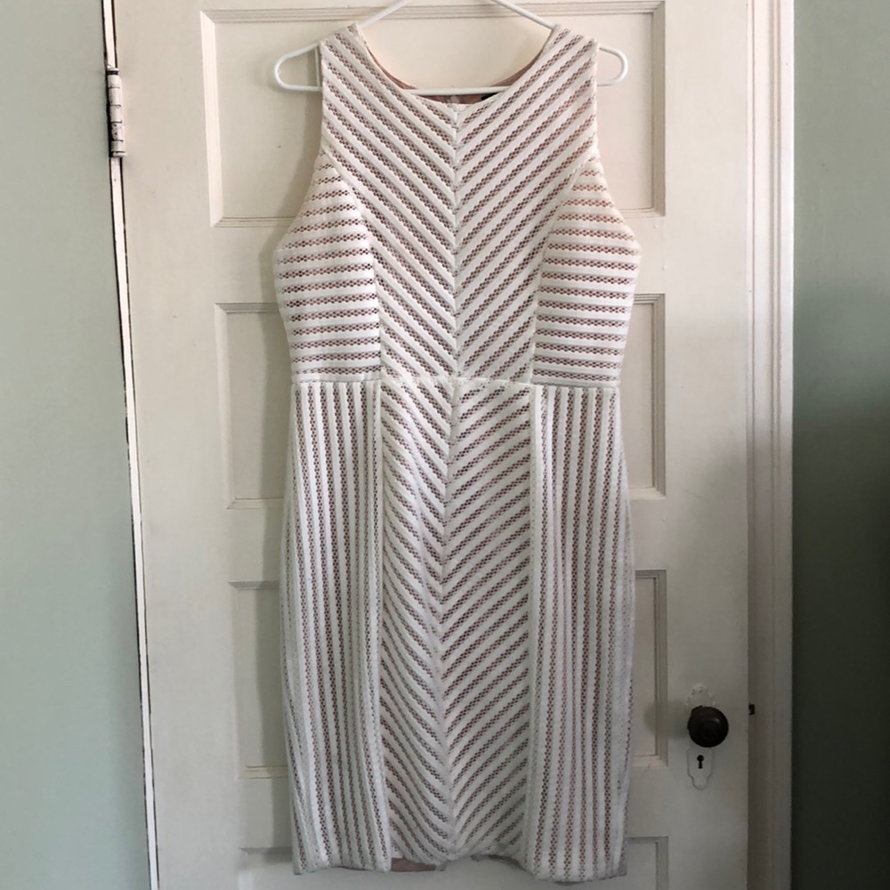 Le Chateau dress Large